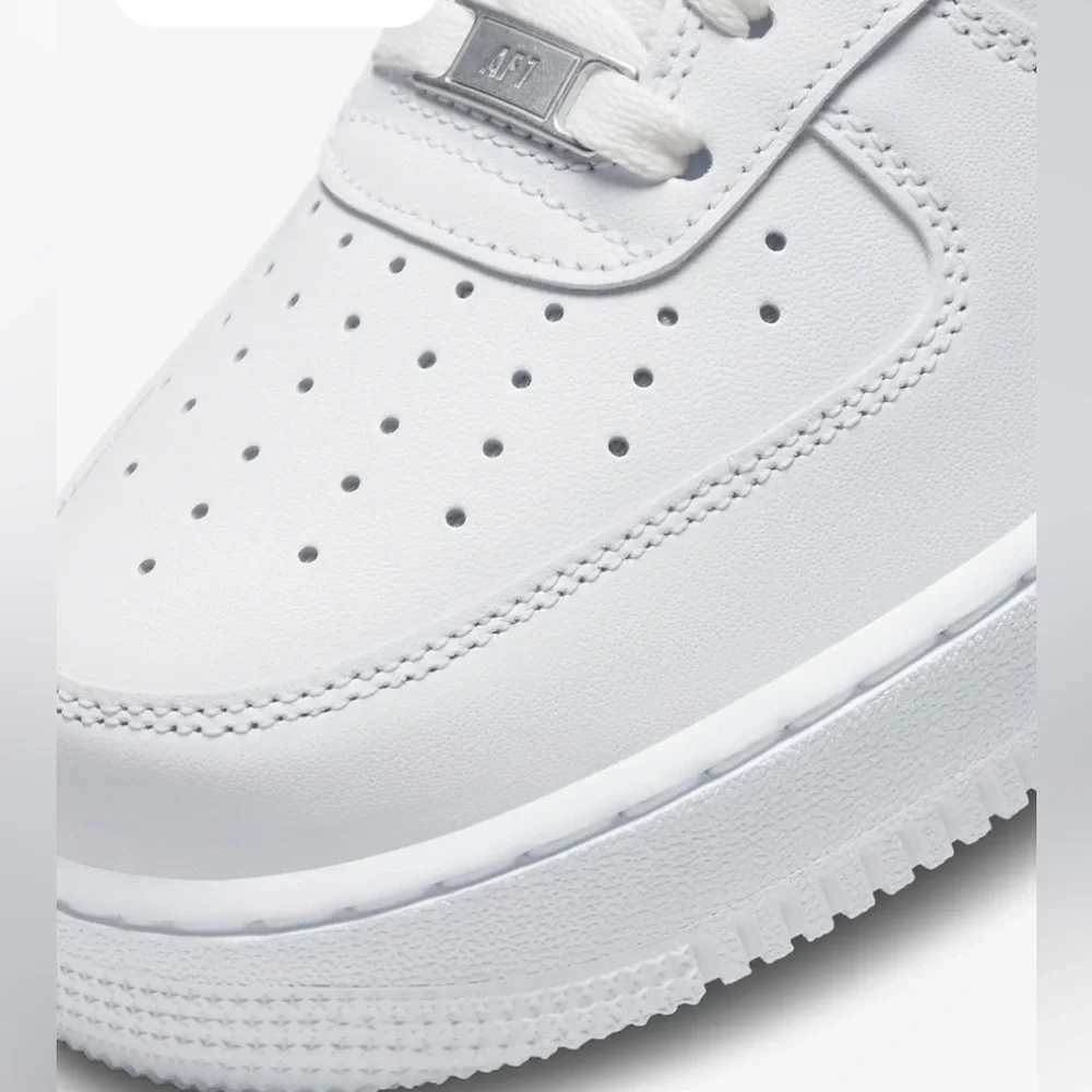 Nike -Air Force 1 Men’s Sneakers. DD8959-100